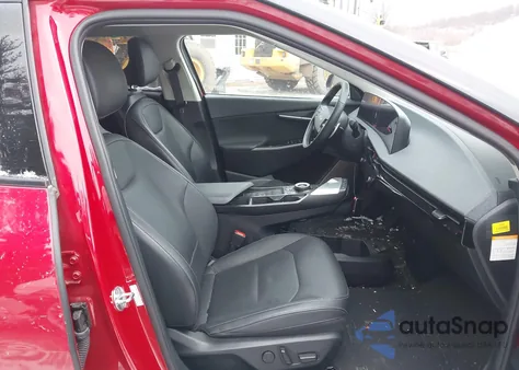 2022 Kia Ev6 Wind from USA, damaged, VIN KNDC3DLC6N5044998